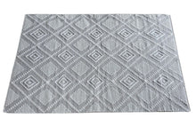 Grey & Ivory Handwoven 'Bien' Geometric Modern Rug