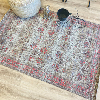 Multi-coloured 'Osprey' Traditional Floral Cotton Rug